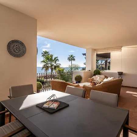 Apartament Bahia De Velerin