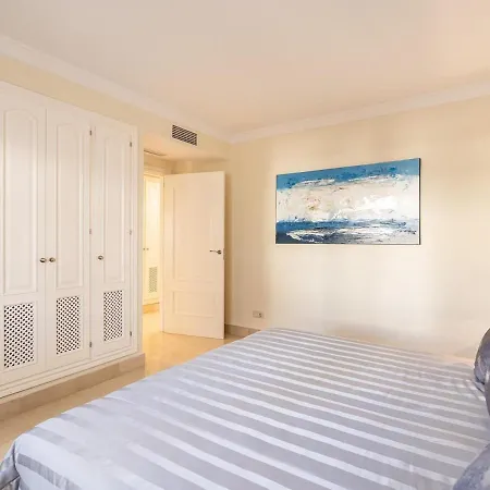 Apartament Bahia De Velerin Estepona